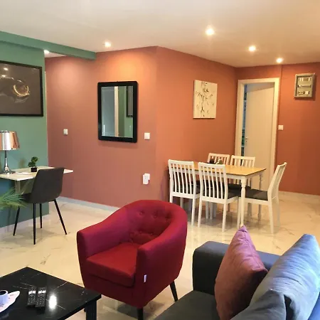 πολυτελές οροφοδιαμέρισμα για ονειρικές διακοπές! Lejlighed Chania (Crete)